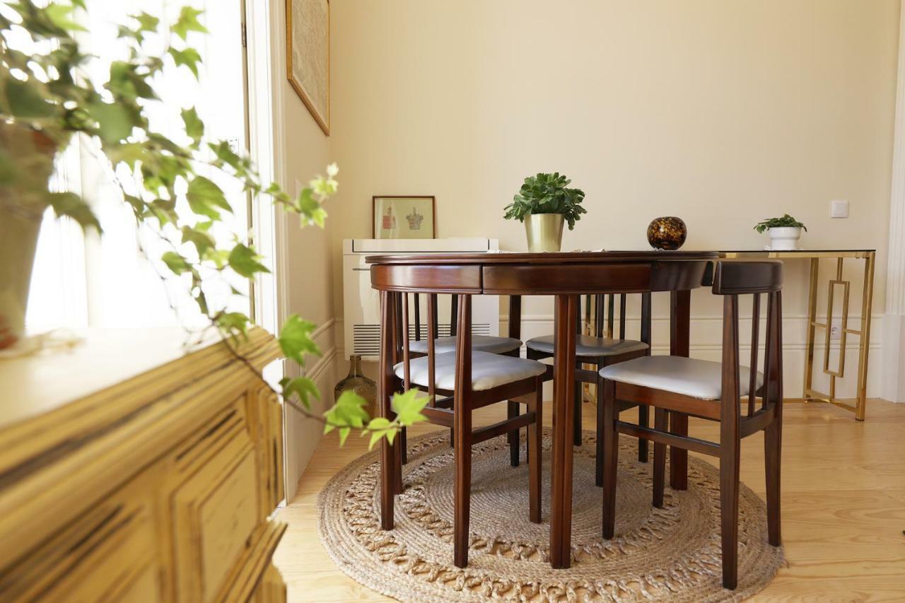 Flh Almada Cozy Apartment With View Porto Exterior foto